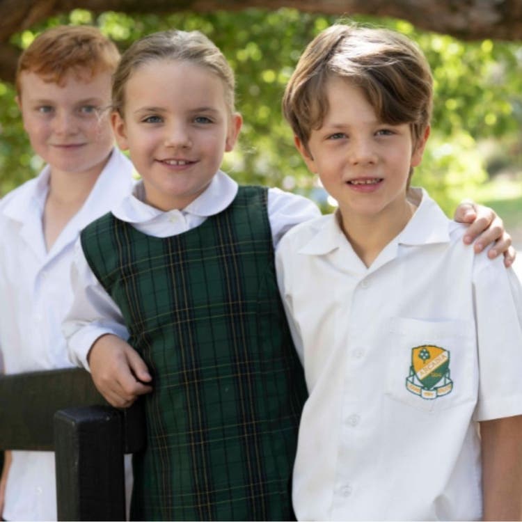 Three students posing for a photo